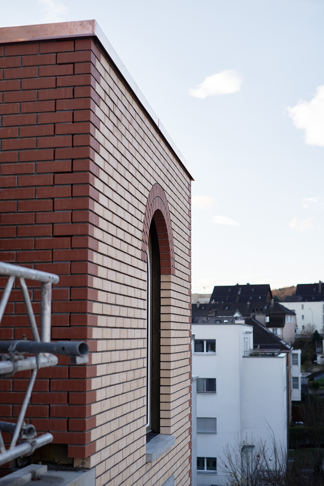 E14534 Fuji 0911 SCREEN